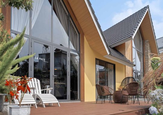 THI CÔNG BIỆT THỰ NGHỈ DƯỠNG 390M2 LA PACE