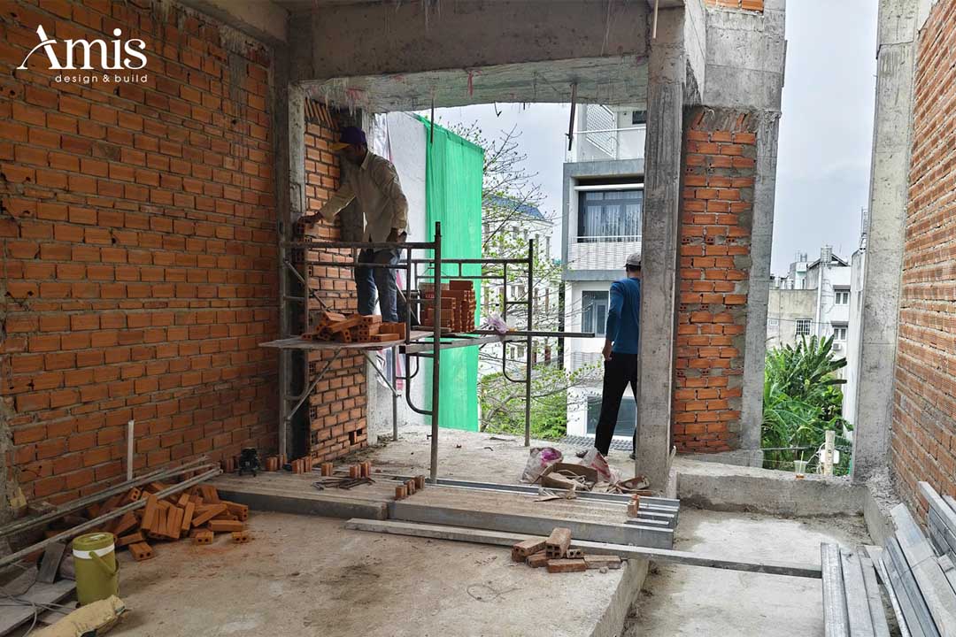 Xây tường nhà phố Dương Giày Home | Amis Design