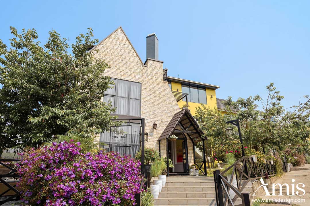 TIÊU CHUẨN THIẾT KẾ KIẾN TRÚC BIỆT THỰ NGHỈ DƯỠNG ĐỒI NÚI: GIẢI PHÁP TỐI ƯU CHO CÔNG TRÌNH ĐỊA HÌNH DỐC